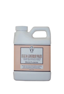 Le Blanc White Flowers Silk & Lingerie Wash - 16 Oz.